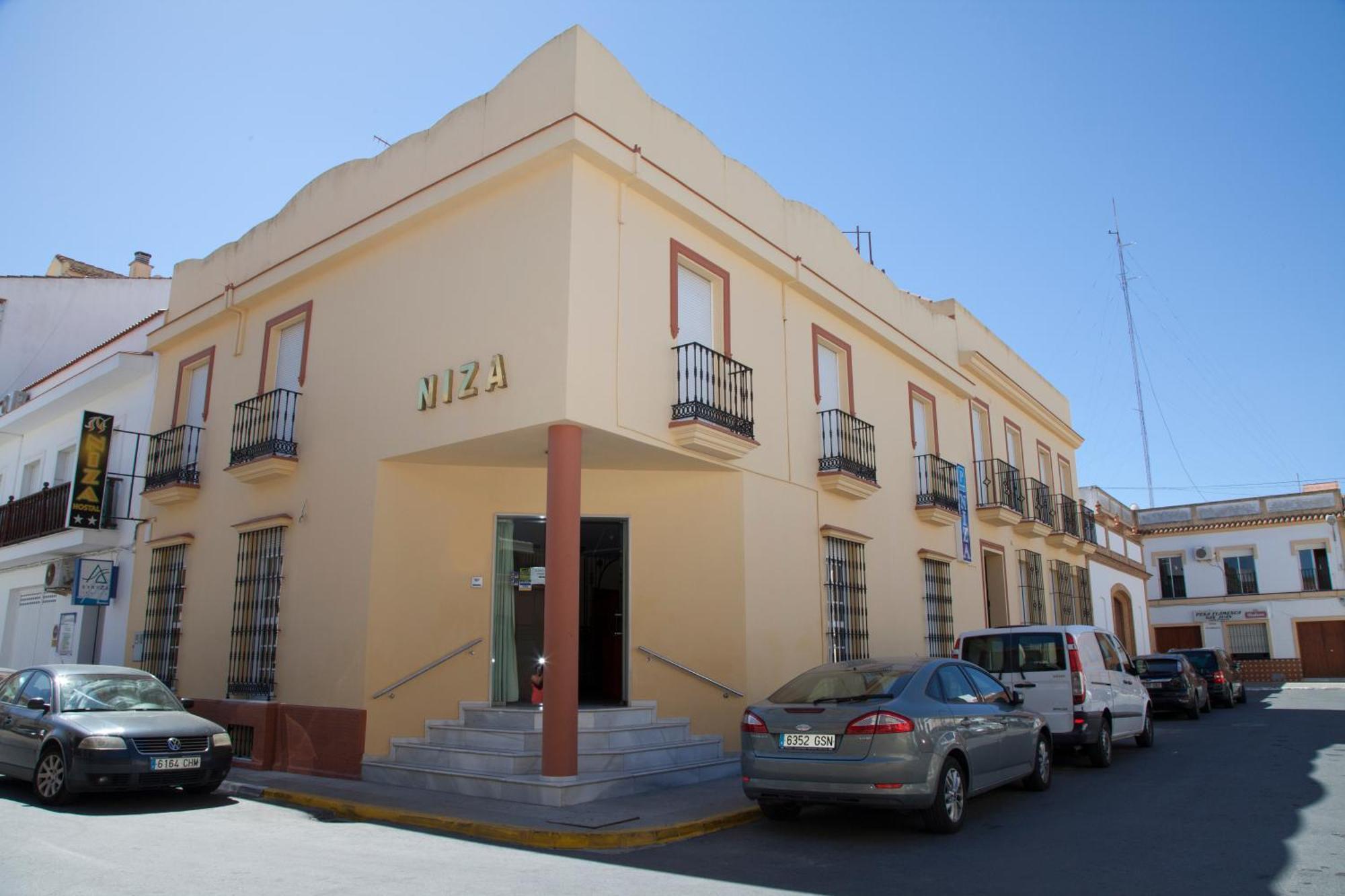 Hostal Niza San Juan Del Puerto Exterior foto